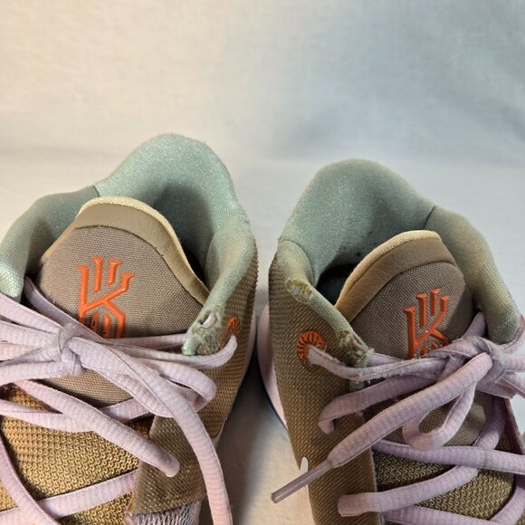 NIKE Kyrie 7 Exclusive "1 World 1 People" Regal Pink Sneakers Size 6.5Y 8W 6.5M - Picture 16 of 16